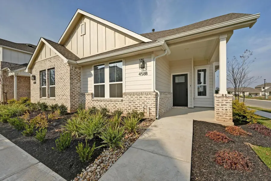 458 Orleanian Dr #B, Buda, TX 78610 - Image #3