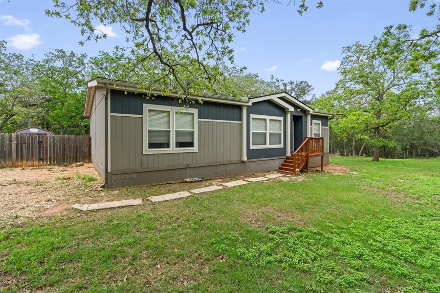 137 Scarlet Harts Ln, Dale, TX 78616 - #2