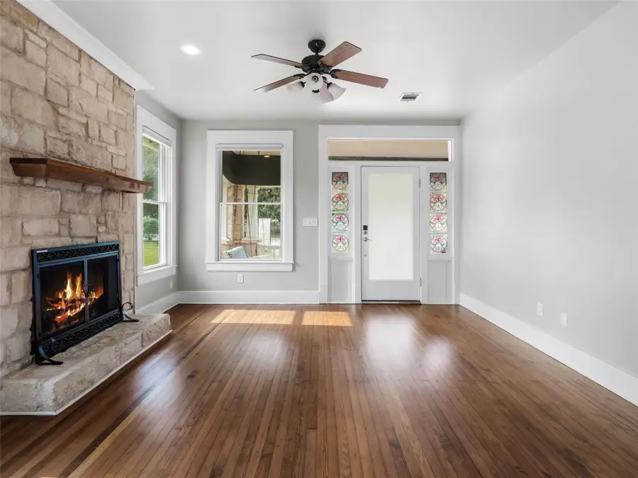 2703 De Soto Dr, Austin, TX 78733 - #3