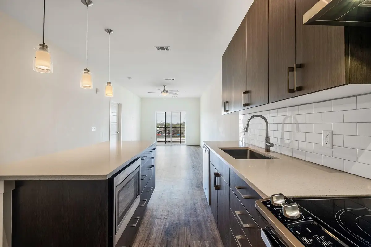 6444 Burnet Rd #207, Austin, TX 78757 - #1