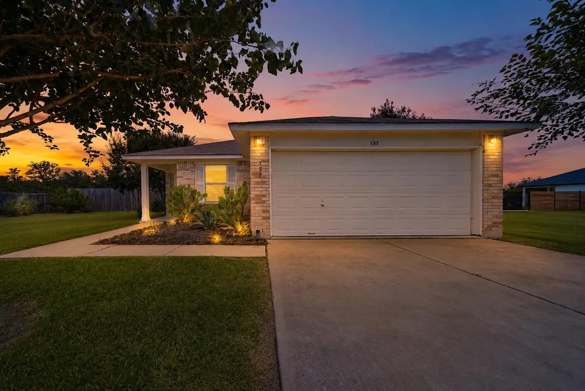 137 Hay Meadow Rd, Cedar Creek, TX 78612 - #1