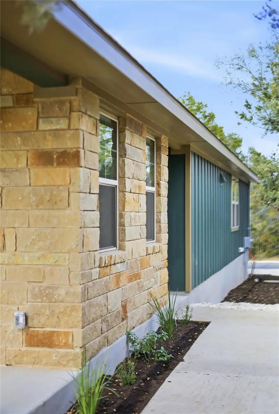 20308 Boggy Ford Rd, Lago Vista, TX 78645 - Image #3