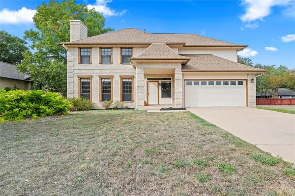1804 Hunters Trl, Round Rock, TX 78681