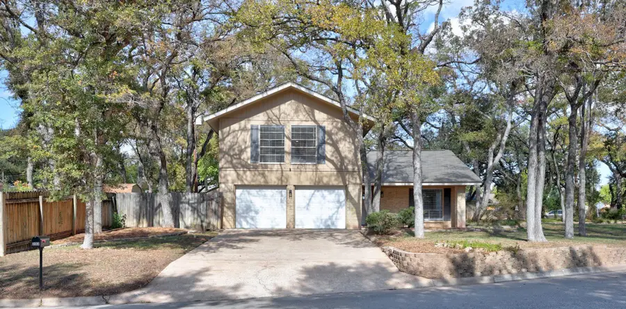 202 S Lake Creek Dr, Round Rock, TX 78681 - Image #3