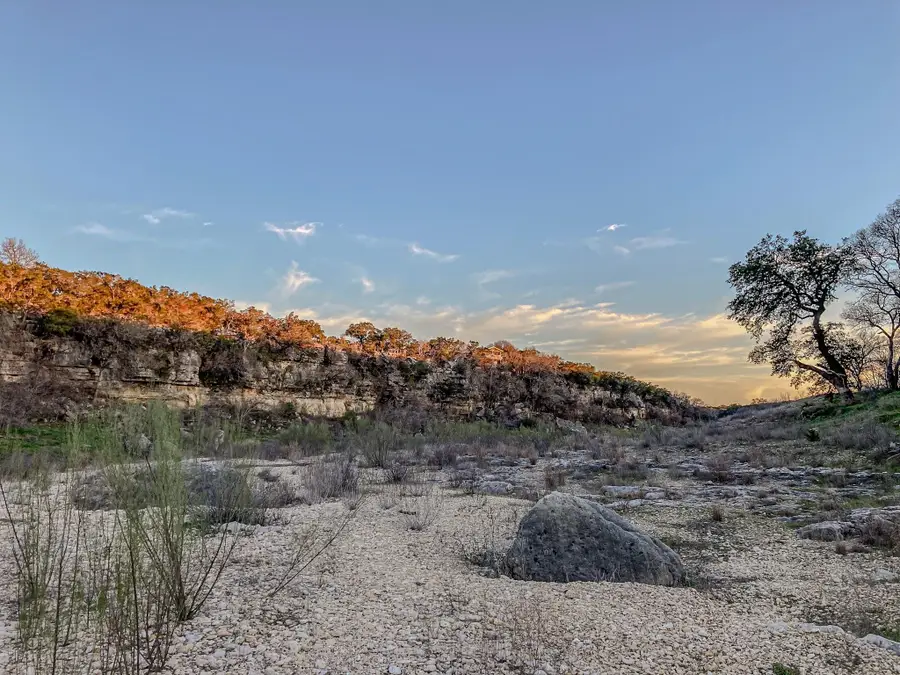 550 Cliffside Rd, Wimberley, TX 78676 - #3