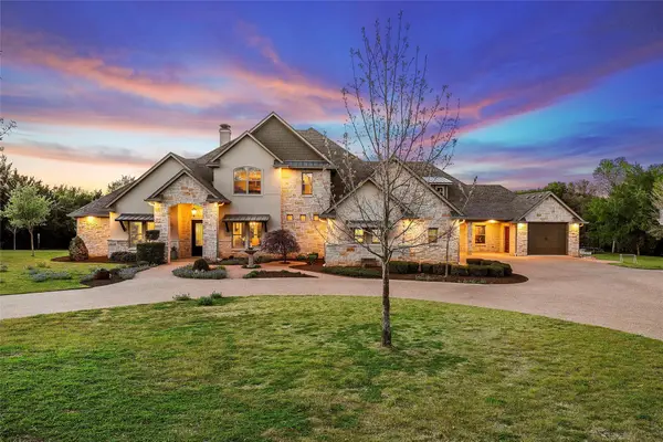 14690 Chapel Rd, Lorena, TX 76655