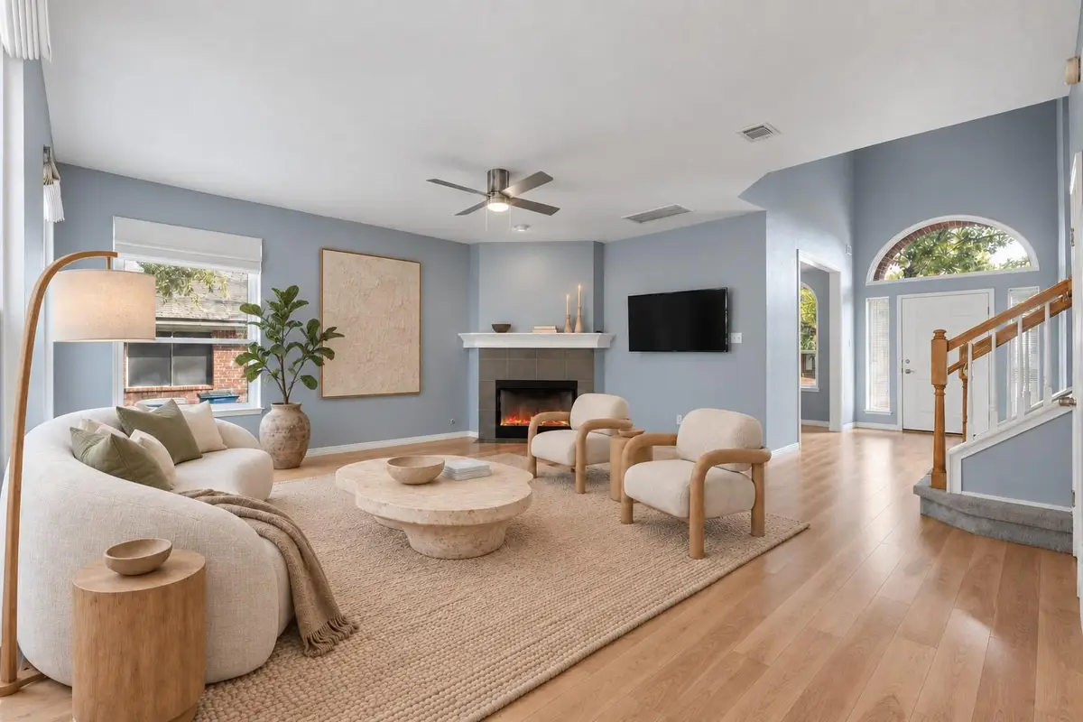 5606 Kayview Dr, Austin, TX 78749 - #1