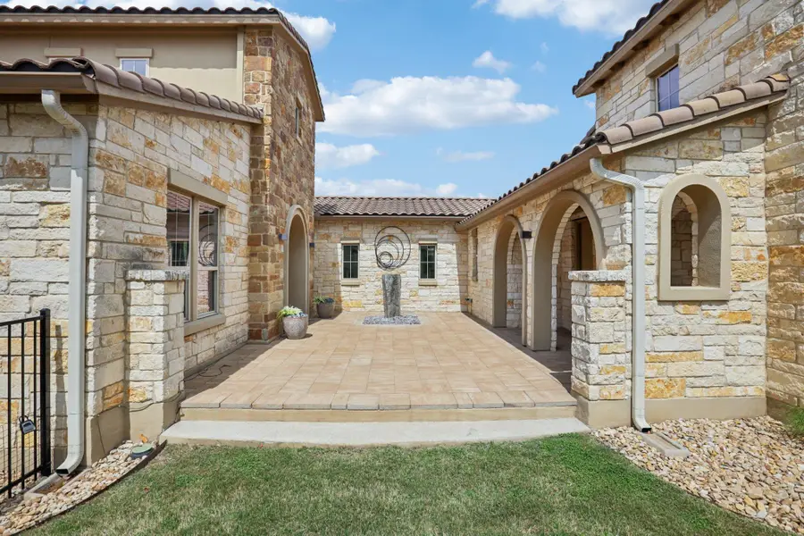 109 Charmstone Ln, Georgetown, TX 78628 - #2