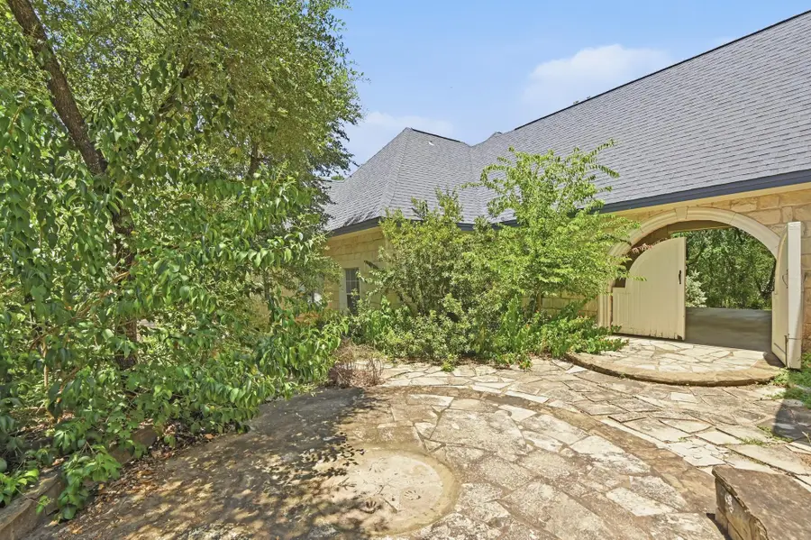 850 Jerrys Ln, Buda, TX 78610 - #3
