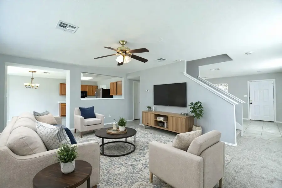 102 Blanco Woods Blvd, Elgin, TX 78621 - #2