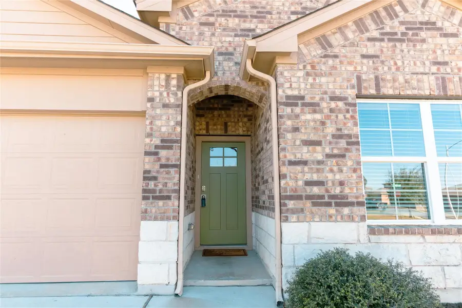 7105 Ranchito Dr, Austin, TX 78744 - #2