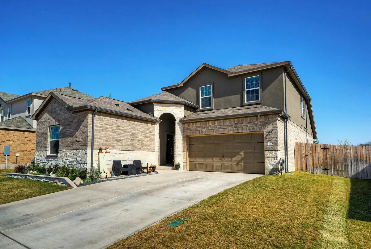 1200 Acorn Oak Dr, Georgetown, TX 78628 - Image #1