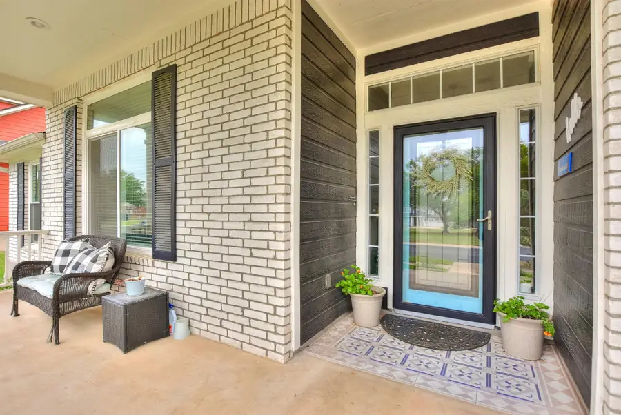 111 Green Grv, Georgetown, TX 78633 - #3