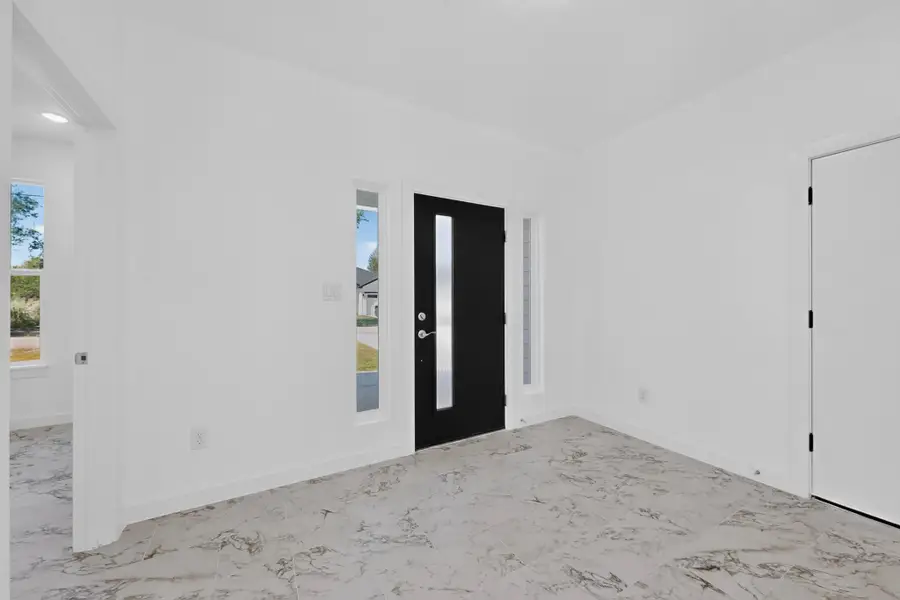 114 W Pauwela Ln, Bastrop, TX 78602 - #3