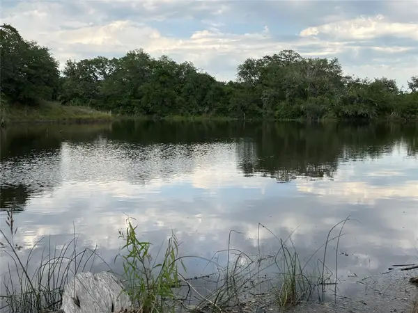 4739 Creamer Creek Rd, La Grange, TX 78945