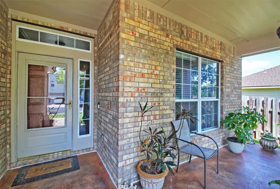 2132 S Callingwood Dr, Austin, TX 78754 - Image #2