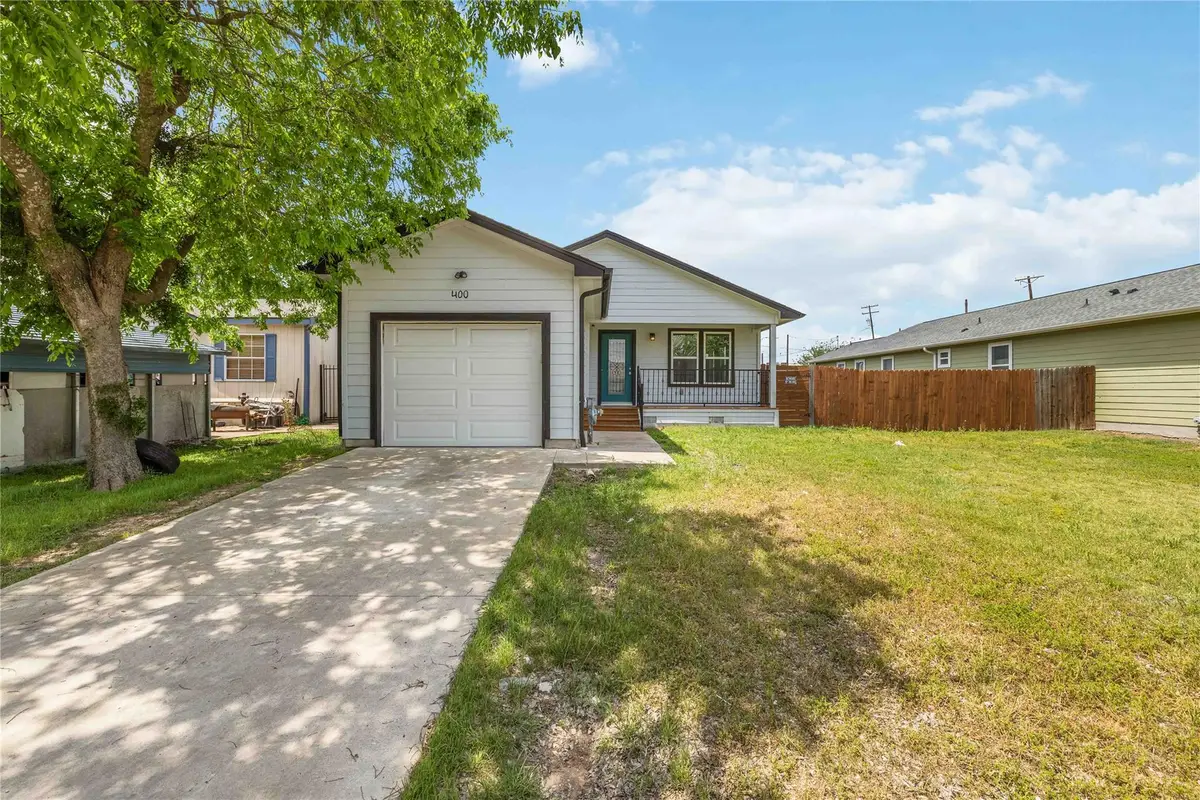 400 Booth St, Taylor, TX 76574 - #1