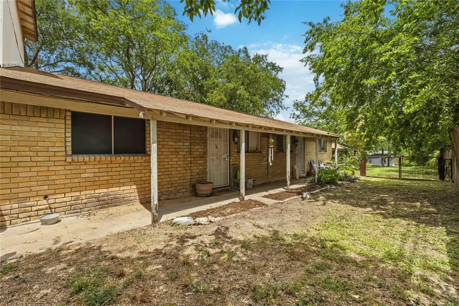 3305 Dolphin Dr, Austin, TX 78704 - #3