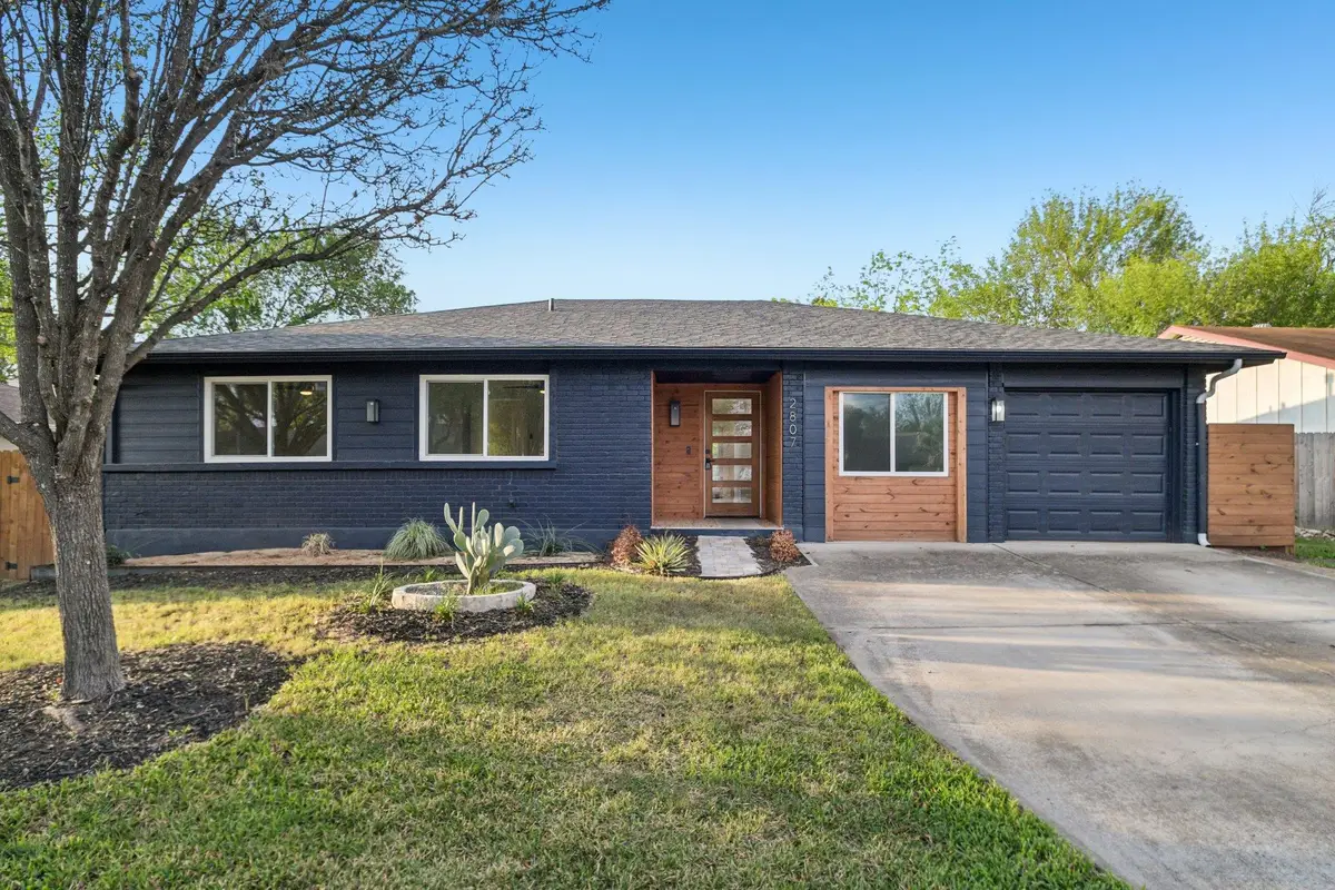 2807 Sissinghurst Dr, Austin, TX 78745 - #1