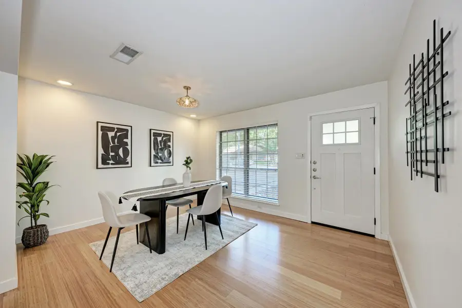 307 Thistlewood Dr, Austin, TX 78745 - #2
