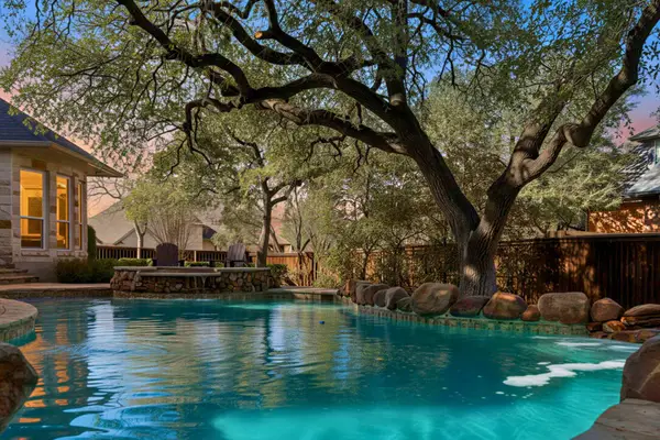 10901 Doswell Cv, Austin, TX 78739