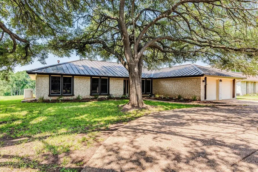 11146 Pinehurst Dr, Austin, TX 78747 - #3