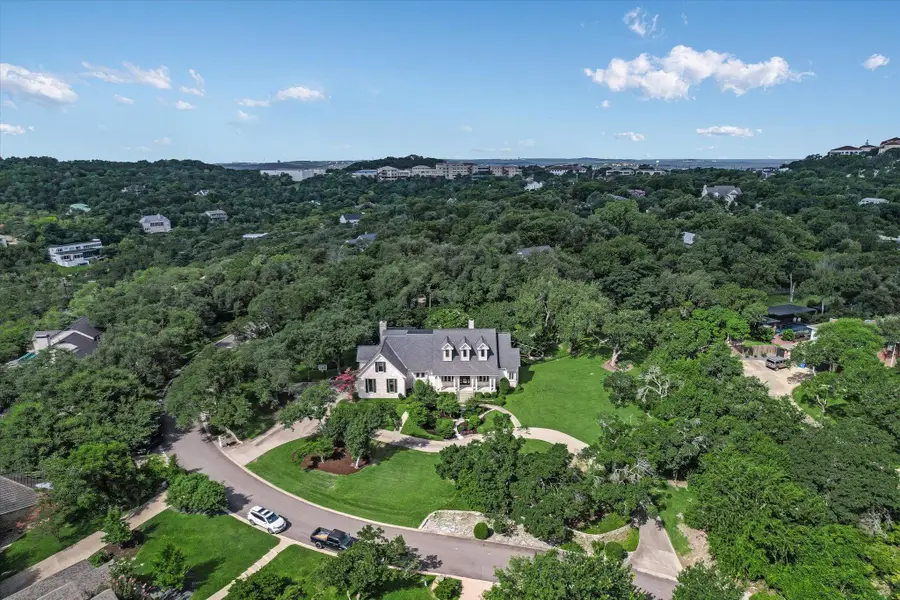 18 Ehrlich Rd, Austin, TX 78746 - #2
