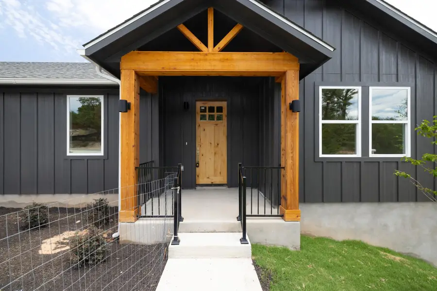 2807 Wilson Ave, Lago Vista, TX 78645 - #3