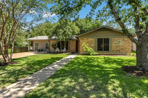 5611 Mapleleaf Dr, Austin, TX 78723