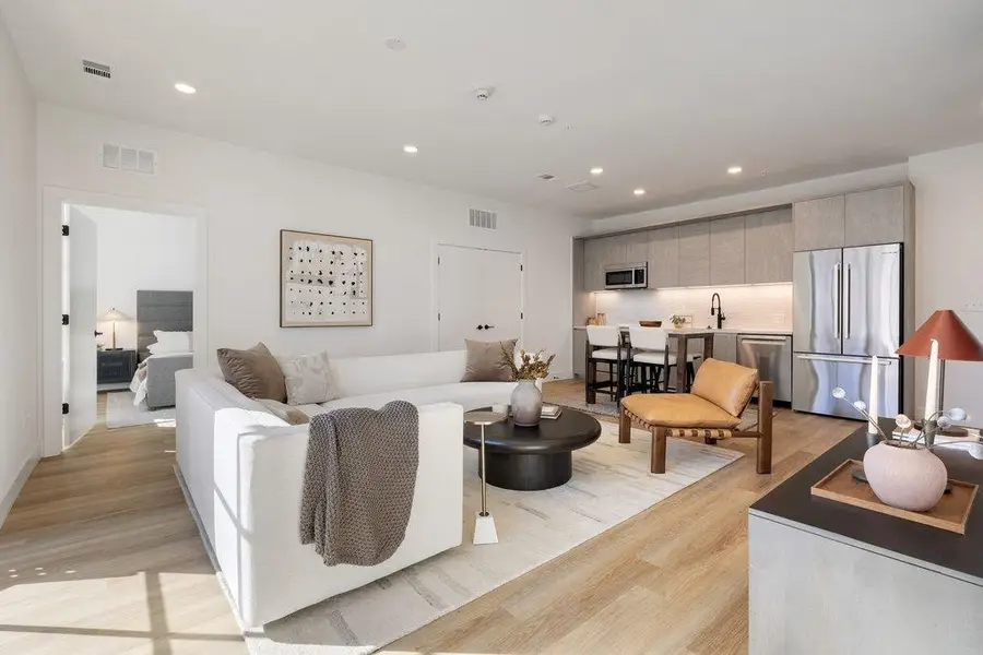 4315 S Congress Ave #411, Austin, TX 78745 - #2
