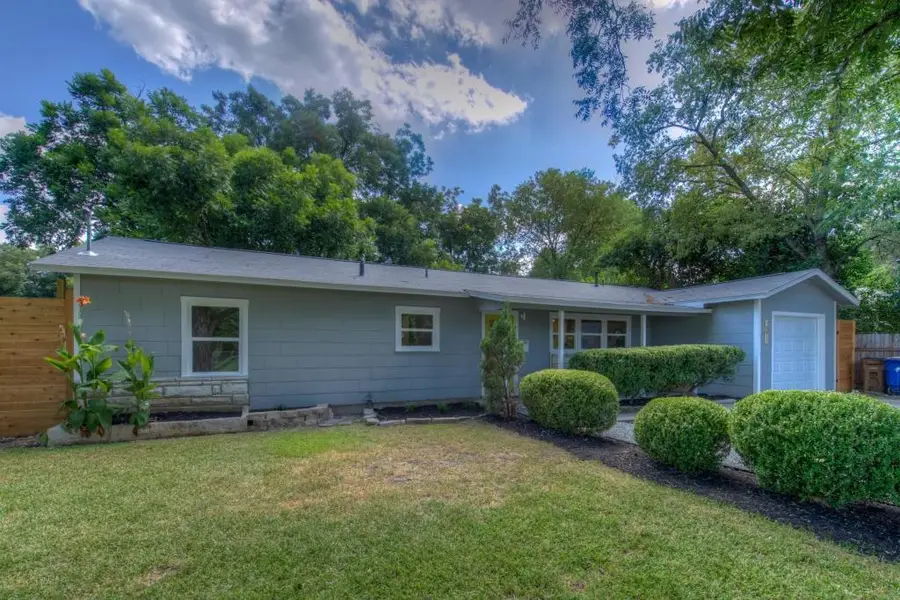 2011 Fortview Rd, Austin, TX 78704 - #2