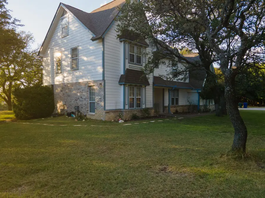 1810 Freedom Ln, Copperas Cove, TX 76522 - Image #2