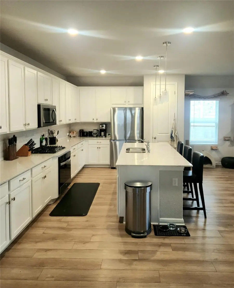 180 Golden Gate Ln, Kyle, TX 78640 - #3
