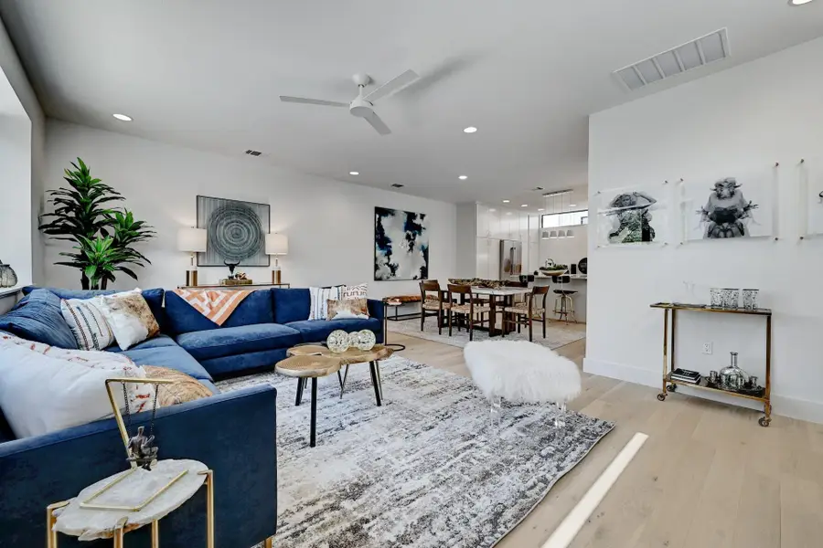 3406 E 17th St #5, Austin, TX 78721 - #2