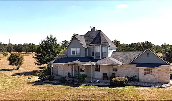 913 County Road 220, Florence, TX 76527