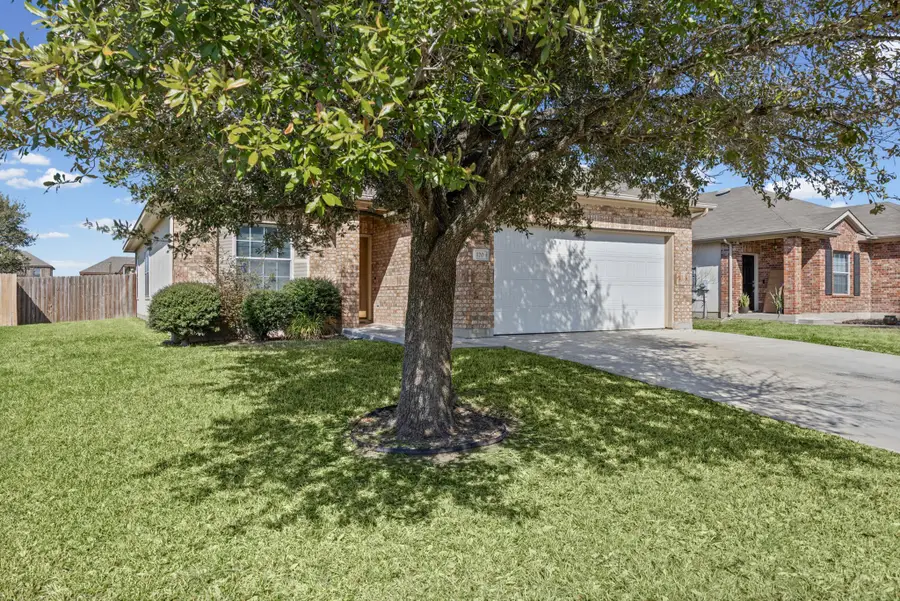 120 Almquist St, Hutto, TX 78634 - #2