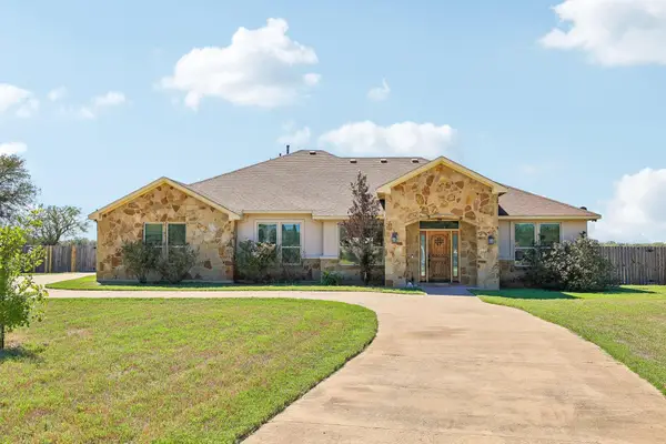 106 Eland Ave, Bastrop, TX 78602
