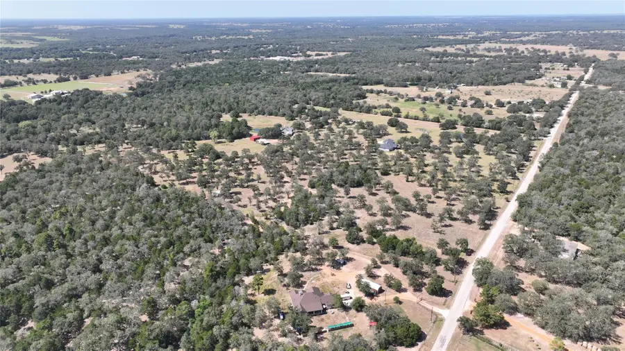 213 Joe Cole Ln, Smithville, TX 78957 - #3