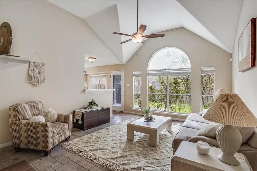 7051 Thistle Hill Way, Austin, TX 78754 - Image #2