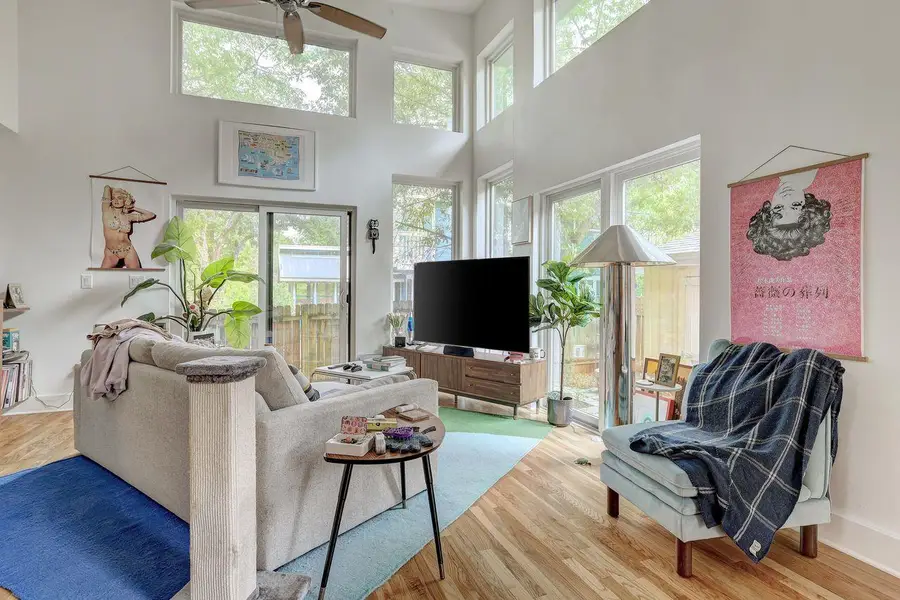 809 E 44th St, Austin, TX 78751 - #3