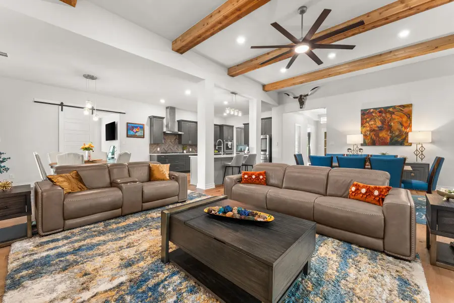 705 Spicewood Trails Dr, Spicewood, TX 78669 - #2