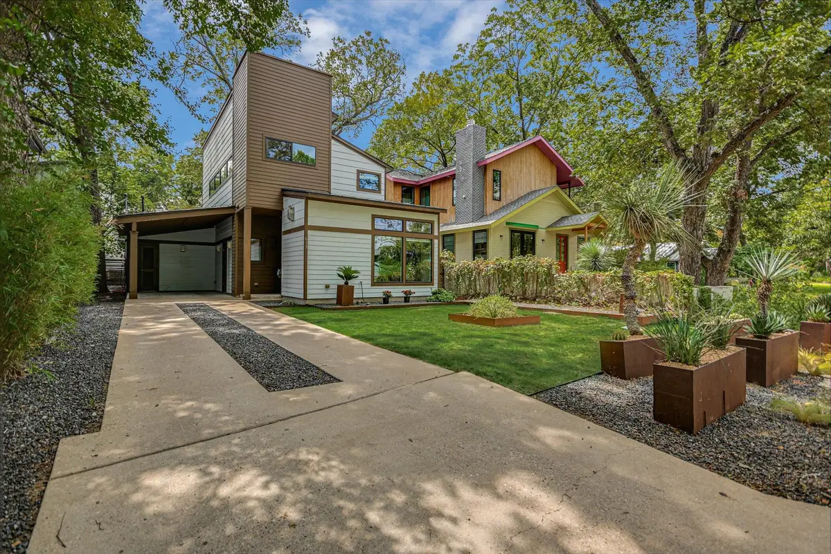 613 W Johanna St, Austin, TX 78704 - #1