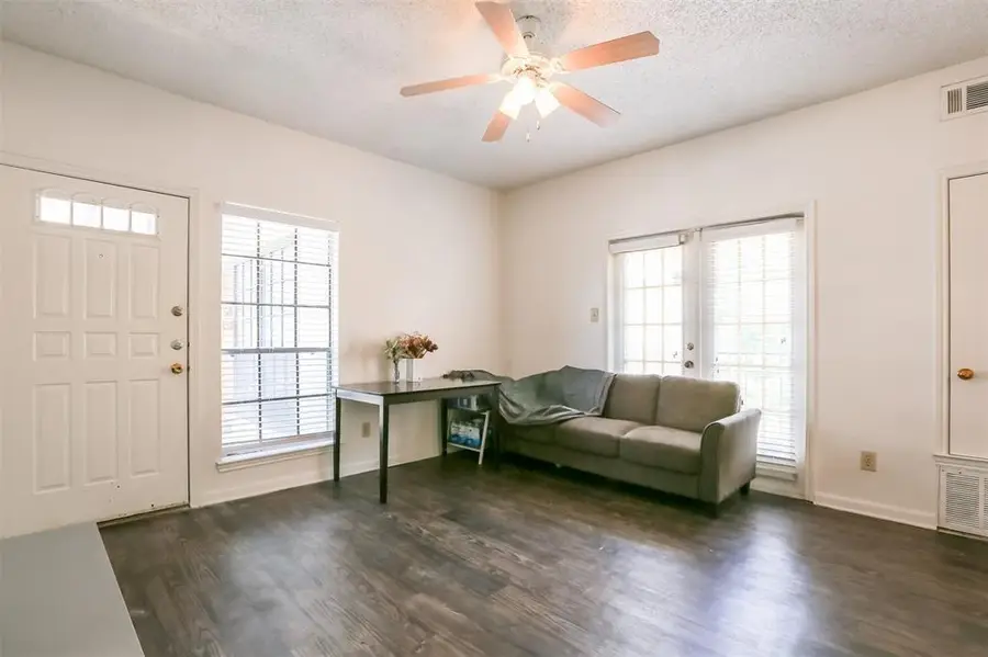 912 W 22nd St #305, Austin, TX 78705 - #3