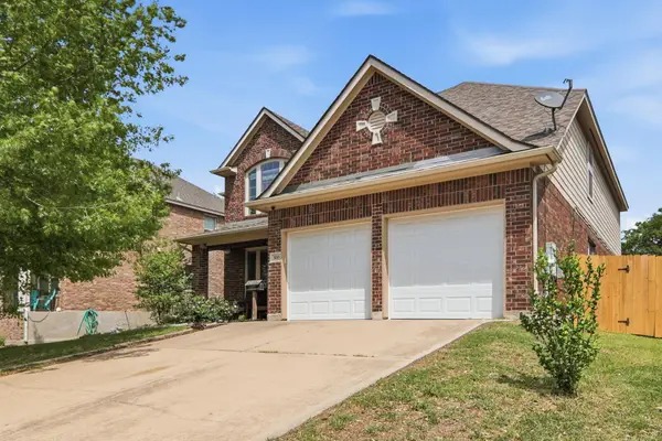 500 Red Hawk Dr, Leander, TX 78641