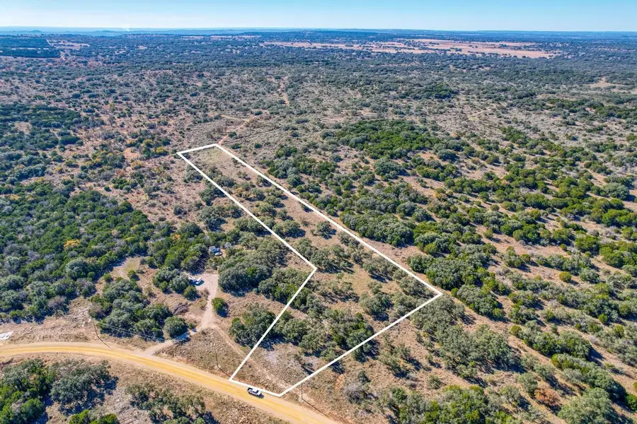 415 Longview Ln, San Saba, TX 76877 - #2