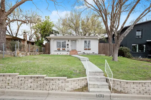 2109 Travis Heights Blvd, Austin, TX 78704