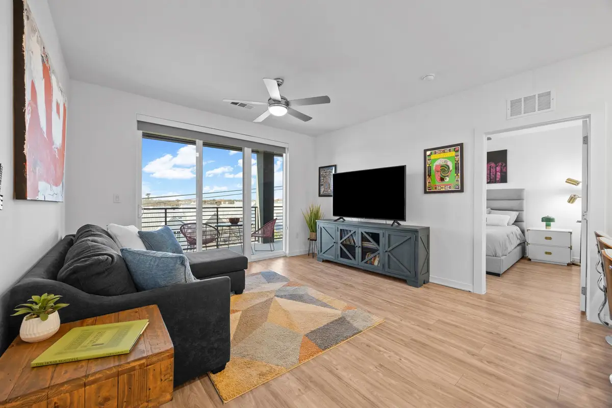 4801 Springdale Rd #1401, Austin, TX 78723 - Image #1