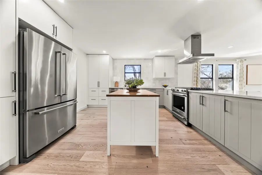 7702 Wynne Ln, Austin, TX 78745 - #2