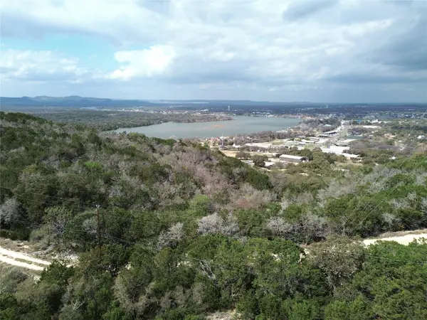 Lot 33 Eagle Feather, Kingsland, TX 78639