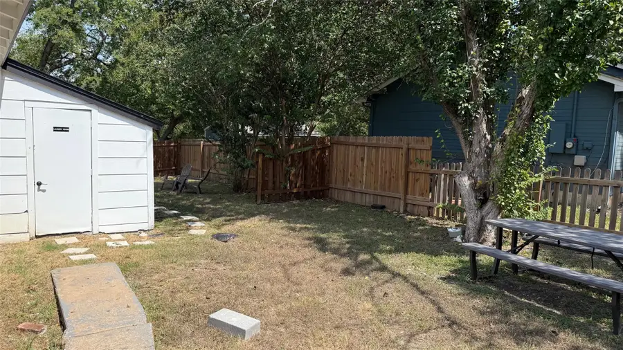 1802 University Ave, Georgetown, TX 78626 - #3